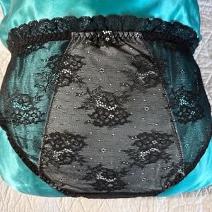 Black All lace Menstrual Panties. High waist Lolita Kawaii Period Panties